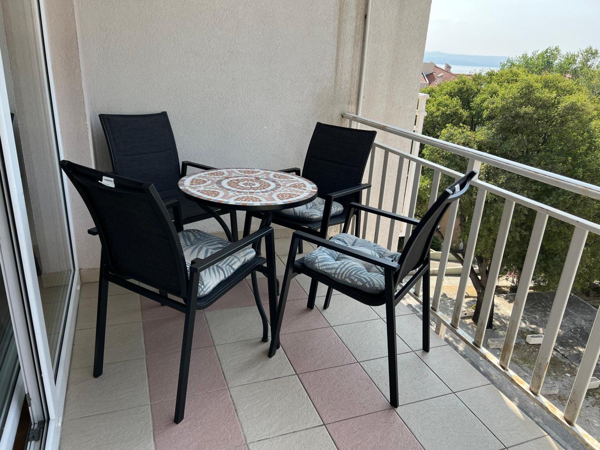 Tija Apartment *